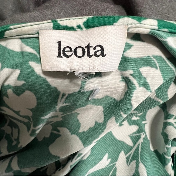 LEOTA Felicity Sleeveless Green Floral Faux Wrap Dress - size Extra Large Summer - Picture 4 of 6